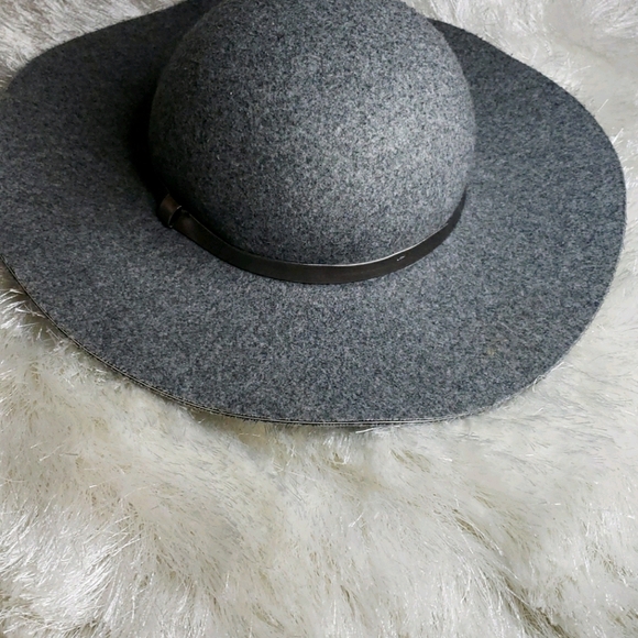 Accessories - Hat